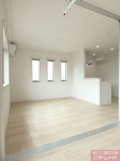 居室・リビング　同メーカー施工例。