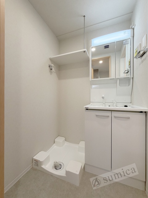 洗面設備　洗面脱衣所付き！独立洗面台が便利です♪♪