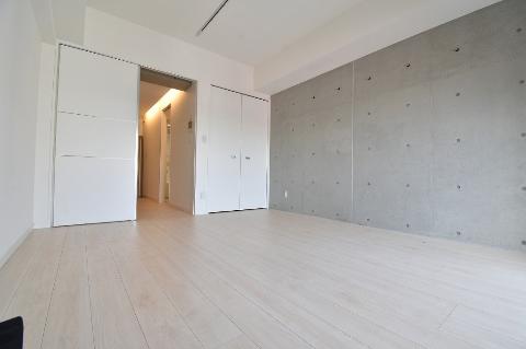 居室・リビング　室内