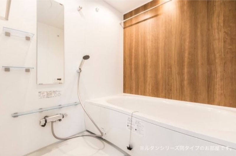 バス・シャワールーム　図面と現状に相違がある場合には現状を優先