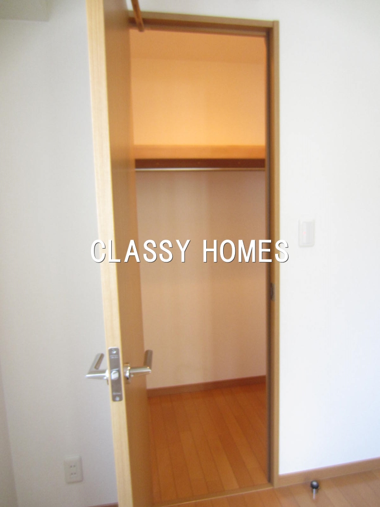 収納　2005年竣工カスタリア銀座III：収納