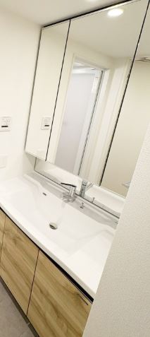 洗面設備　同仕様