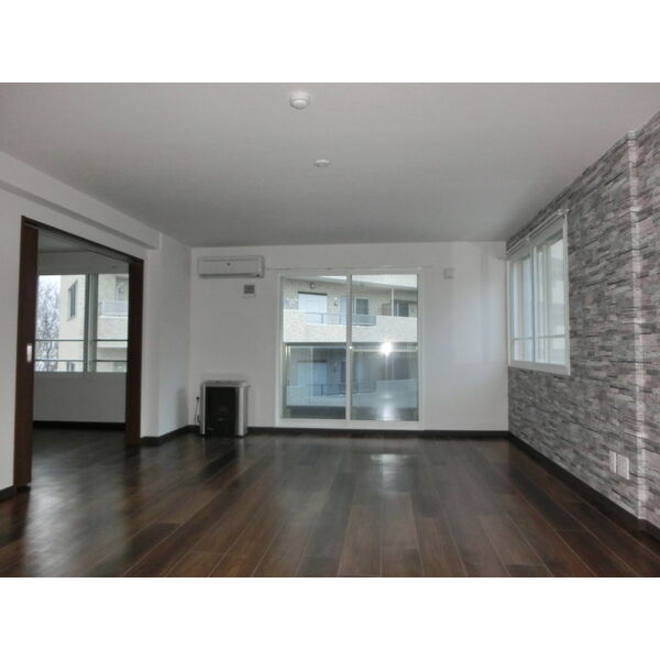 居室・リビング　居間です