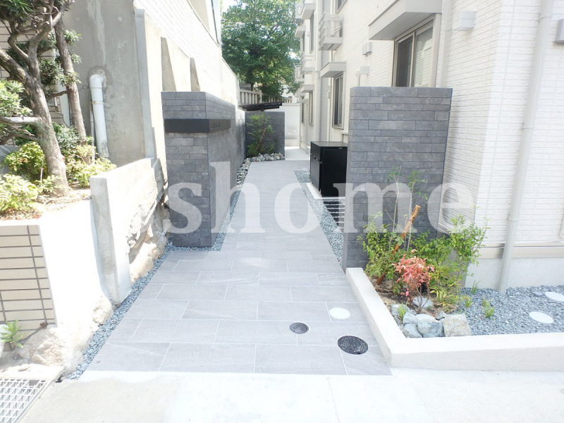 エントランス　建物入口