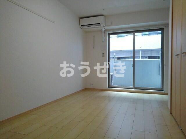 居室・リビング　?