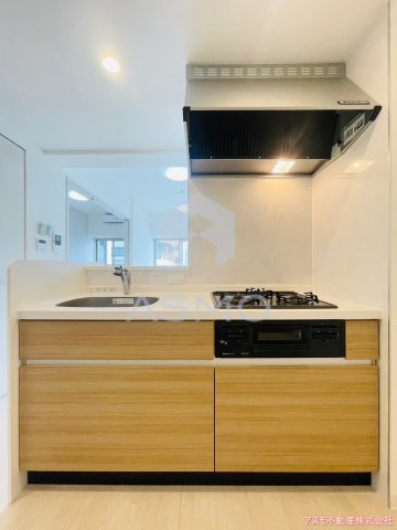 キッチン　同マンション別部屋参考写真