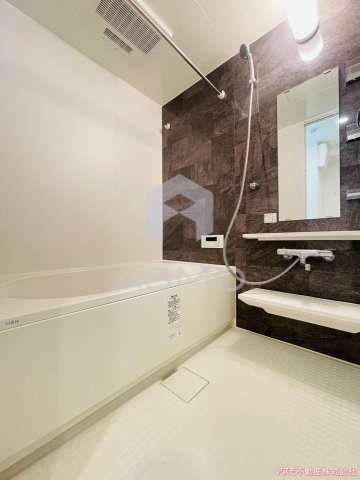 バス・シャワールーム　同マンション別部屋参考写真