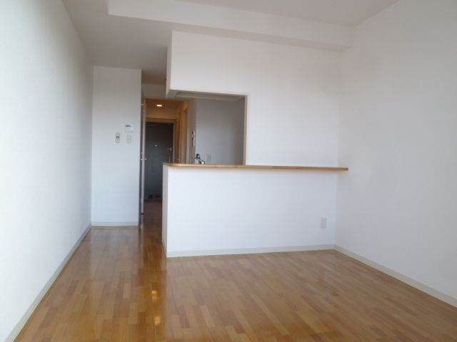 居室・リビング　他号室モデル写真