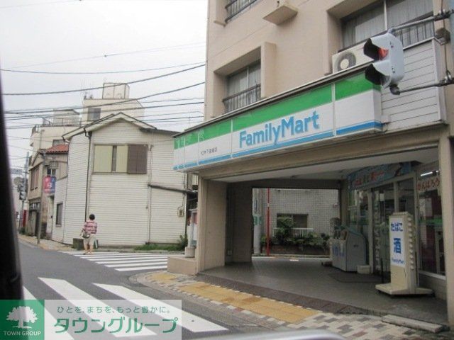 コンビニ　ファミリーマート（コンビニ）まで169m