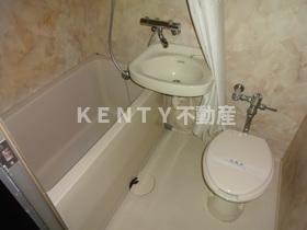 バス・シャワールーム　お風呂です