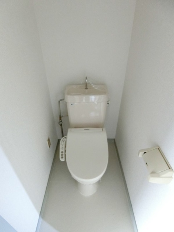 トイレ　図面と現状に相違がある場合には現状を優先