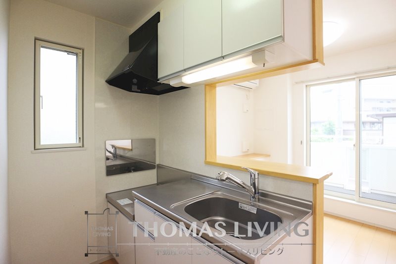 キッチン　※写真を準備中のため、同シリーズの別室写真をご参照下さい。