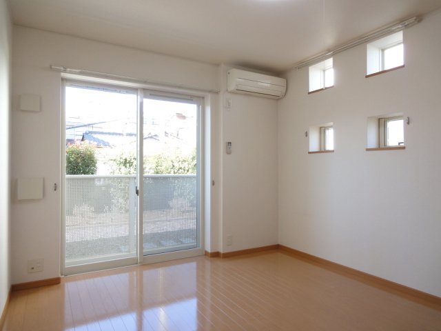 居室・リビング　使いやすいリビングです