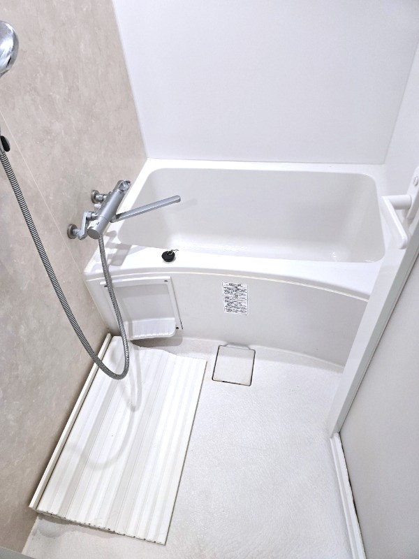 バス・シャワールーム　風呂