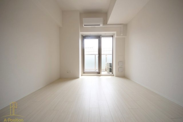 居室・リビング　エスリード九条スタシオン