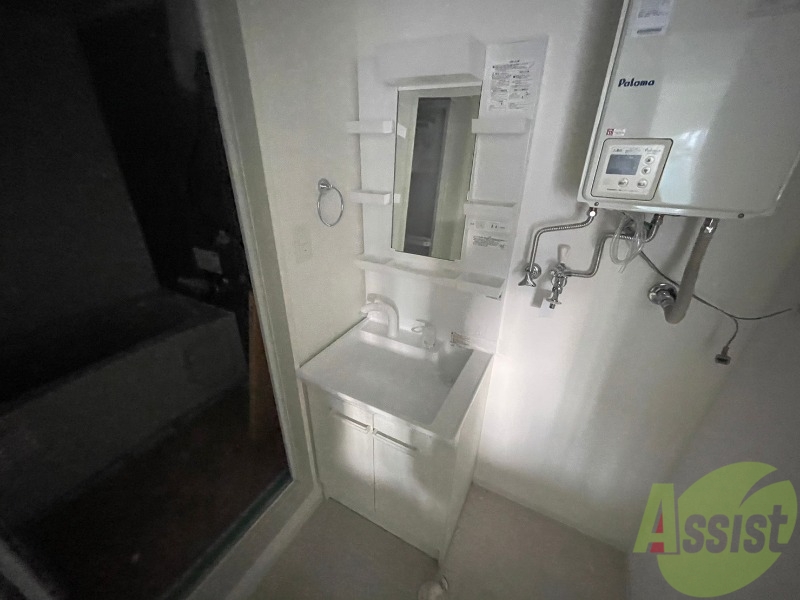 洗面設備　シャンプードレッサーで身支度もラクラクです！