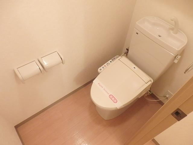 トイレ　シャワー付トイレ