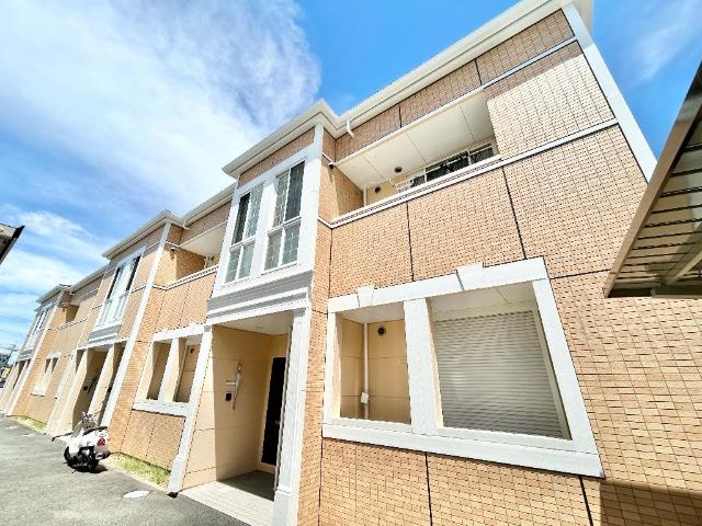 建物外観　外観写真（昼）