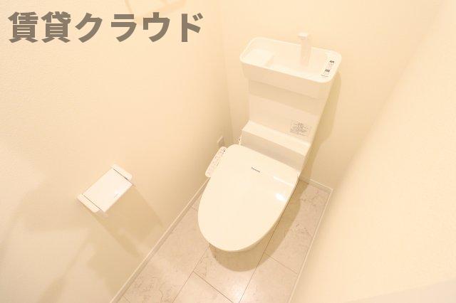 トイレ　マストアイテム！温水洗浄便座♪