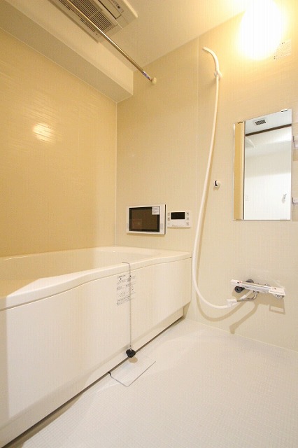 バス・シャワールーム　同物件別号室