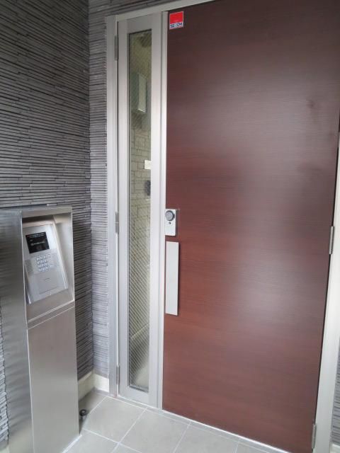 エントランス　☆オートロック☆