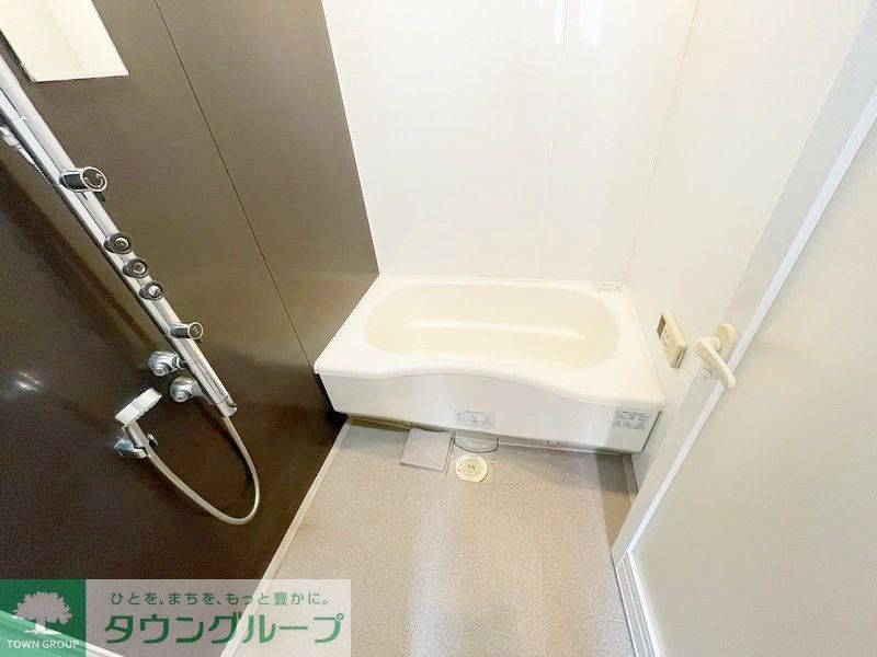 バス・シャワールーム　お部屋探しは株式会社　タウンハウジング　までお気軽にお問合…