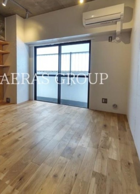 居室・リビング　同仕様