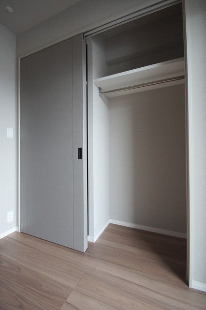 収納　大きなスペースがあり、収納には困りません※別号室の写真です