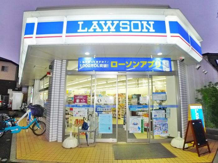 コンビニ　ローソン（コンビニ）まで165m