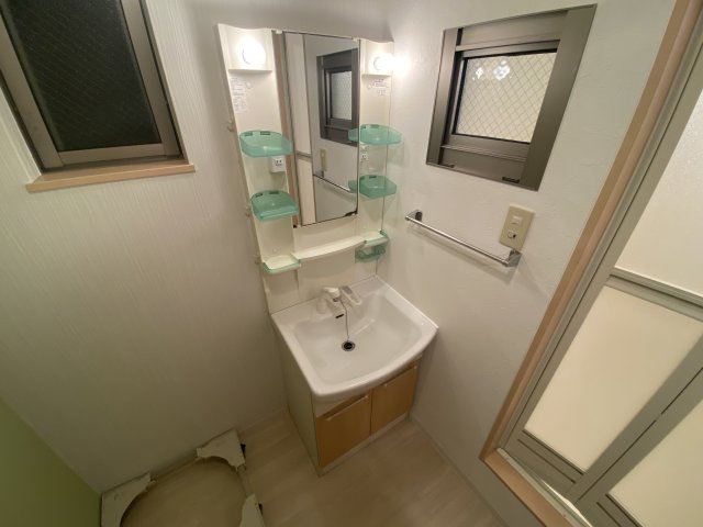 洗面設備　Premiere妙音通（プリミエール）