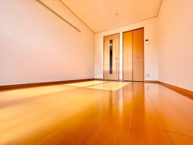 その他部屋・スペース　同一建物内１０３号室内装写真転載