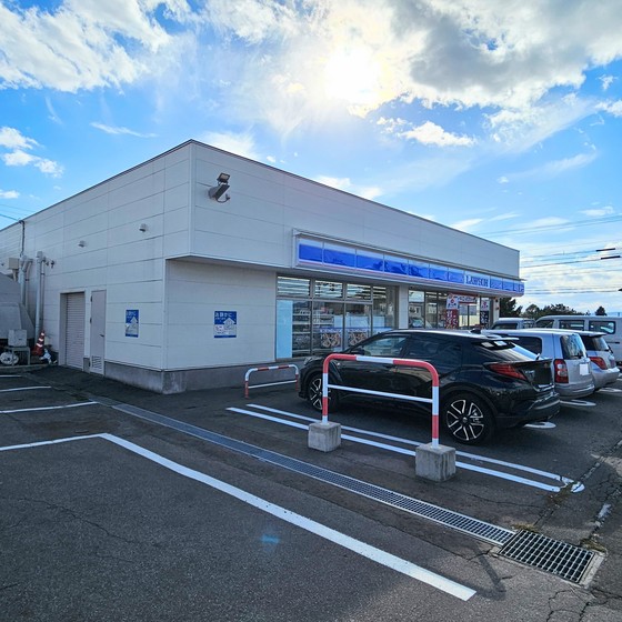 コンビニ　ローソン七飯町大川店（コンビニ）まで1040m