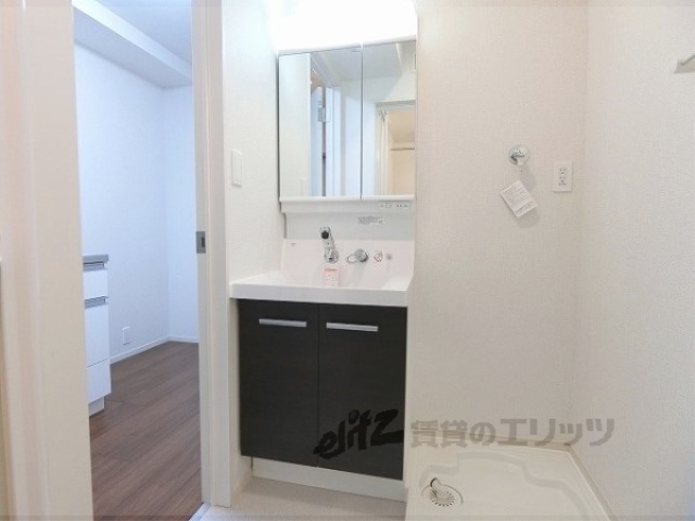 洗面設備　独立洗面台