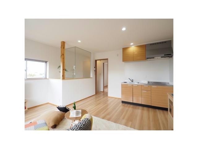 居室・リビング　別部屋参考写真