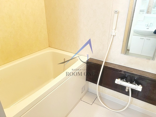 バス・シャワールーム　お風呂です。