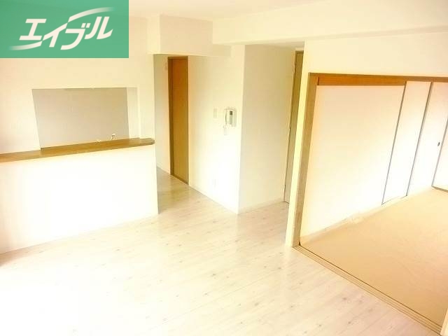 居室・リビング　リビング