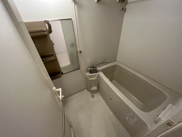 バス・シャワールーム　浴室乾燥機付きで家事効率UP！