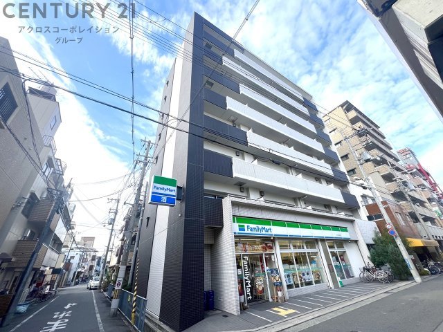 建物外観　オートロック・防犯カメラ付きで安心です！