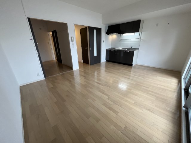 居室・リビング　エアコン付きで初期費用を抑えたい方にもおすすめです。