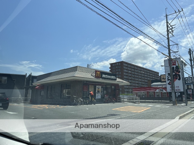 飲食店　マクドナルド桜ヶ丘店（飲食店）まで145m