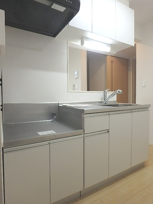 キッチン　図面と現状に相違がある場合には現状を優先