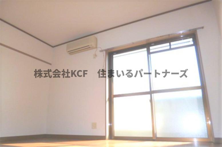 居室・リビング　ゆったり過ごせる居間です