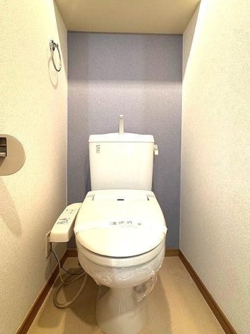 トイレ　※別号室参考写真※