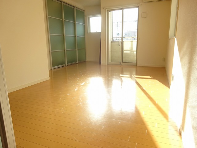 居室・リビング　※別部屋参考写真・現況優先※