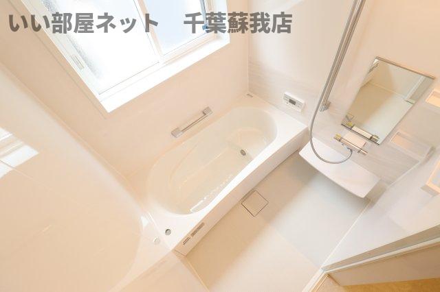 バス・シャワールーム　お風呂で日々の疲れを落としましょう