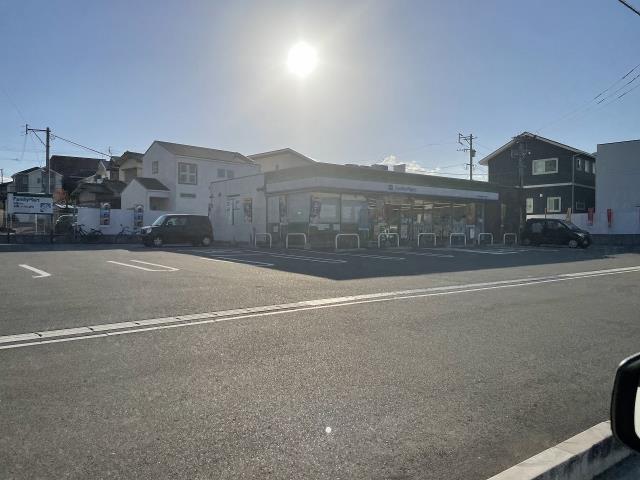コンビニ　ファミリーマート戸畑中原東２丁目店（コンビニ）まで1006m