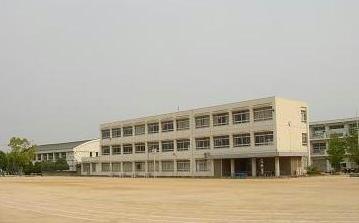 小学校　天満小学校（小学校）まで1039m