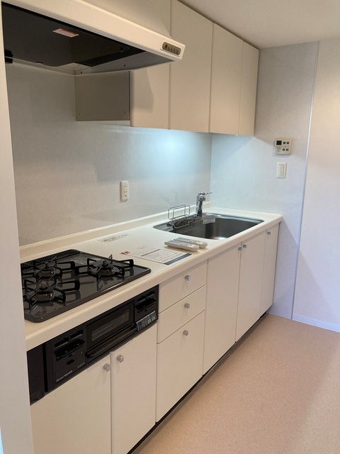 キッチン　※写真は同タイプ住戸です。