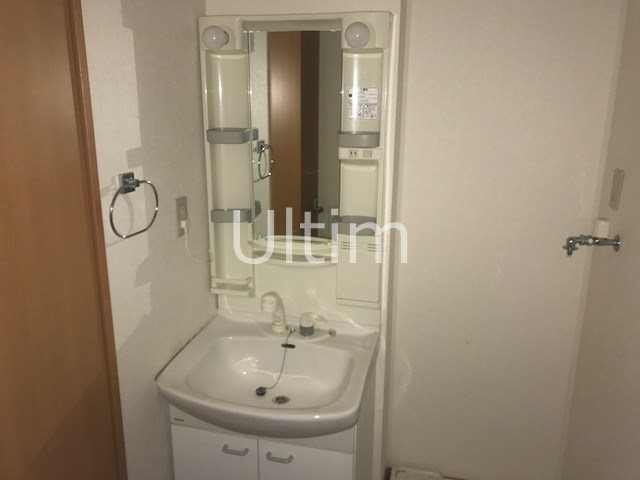 洗面設備　別部屋のお写真です。ご参考までに！