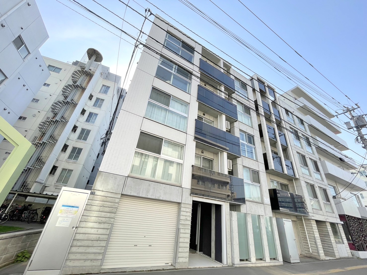 建物外観